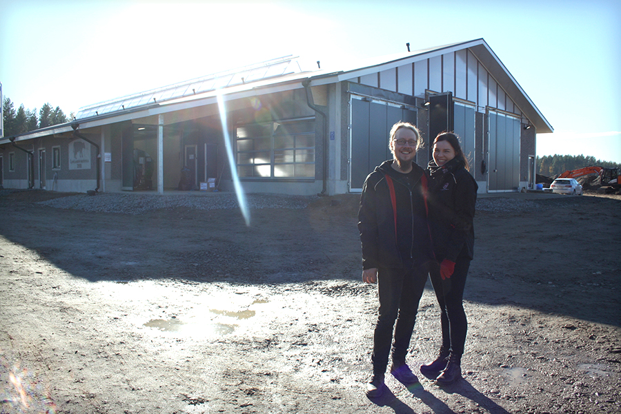 Lypsykarjapihaton rakennus, Kangasniemi